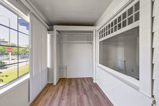 Photo - Spacious 1BR + 2.5BA Near USC and DTLA | First Floor Unit Apartment