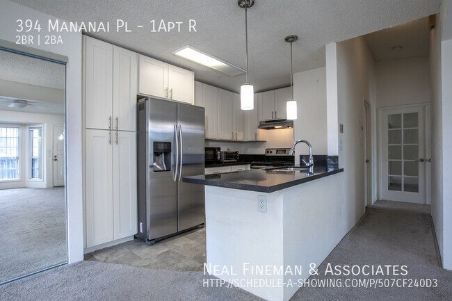 Building Photo - 394 Mananai Pl