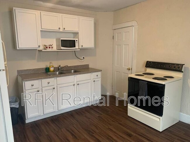 Foto del edificio - 1827 S Olive St