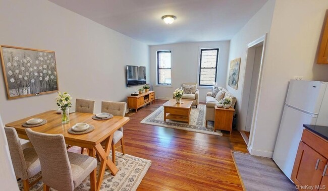 Building Photo - 108-25 72nd Ave