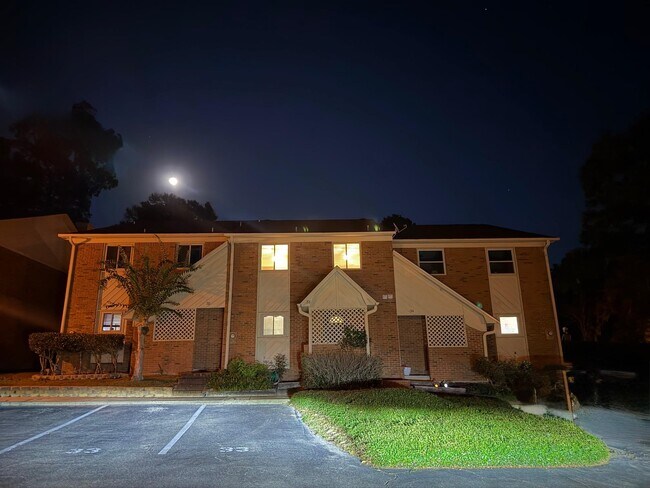 Foto del edificio - 3207 Shamrock St E