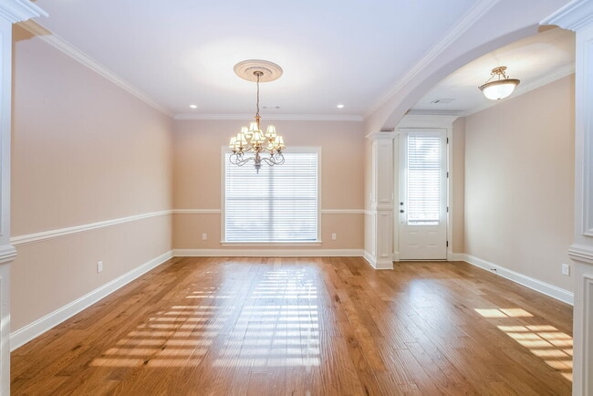 Foto del edificio - 65 Ridgefield Dr