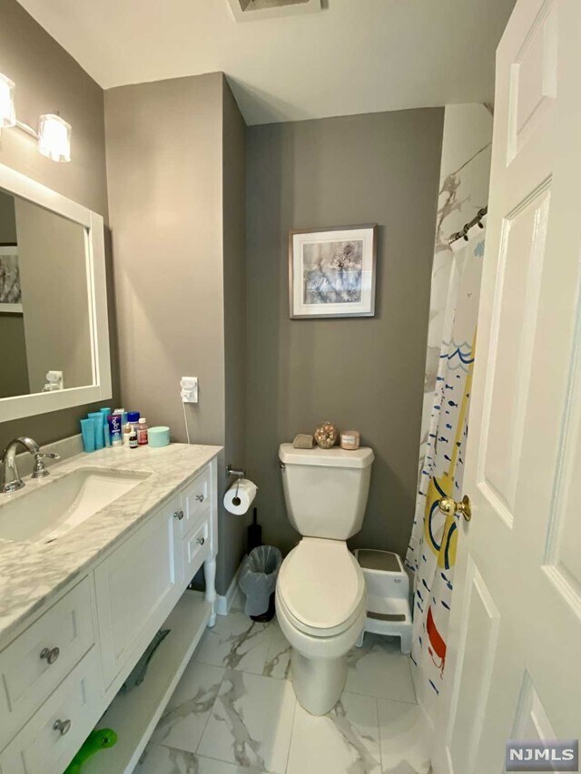Building Photo - 144 Panorama Dr
