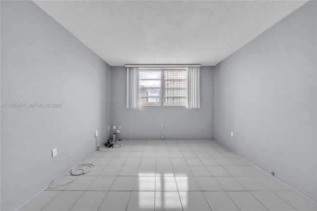 Building Photo - 3030 Marcos Dr