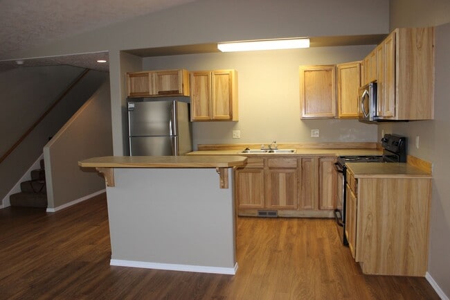 Building Photo - 16664 Shaw Pine Ct