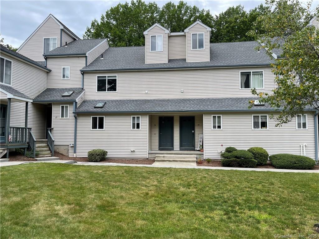 24 Ivy Grove Ct Unit 24, Shelton, CT 06484 Condo for Rent in Shelton