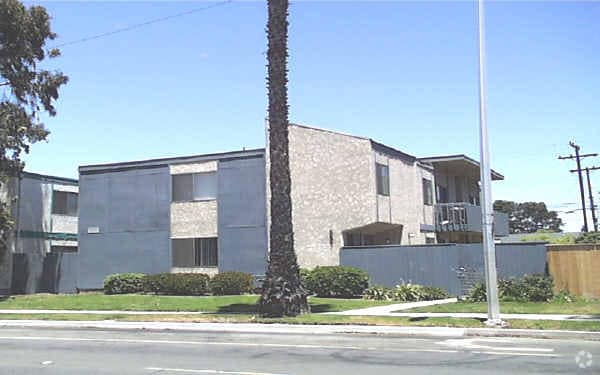Building Photo - 551 W Channel Islands Blvd