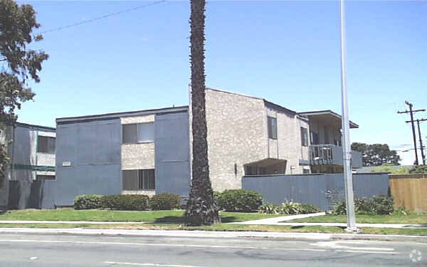 Foto del edificio - 551 W Channel Islands Blvd