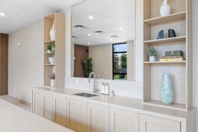 Foto del edificio - Cauley Residences