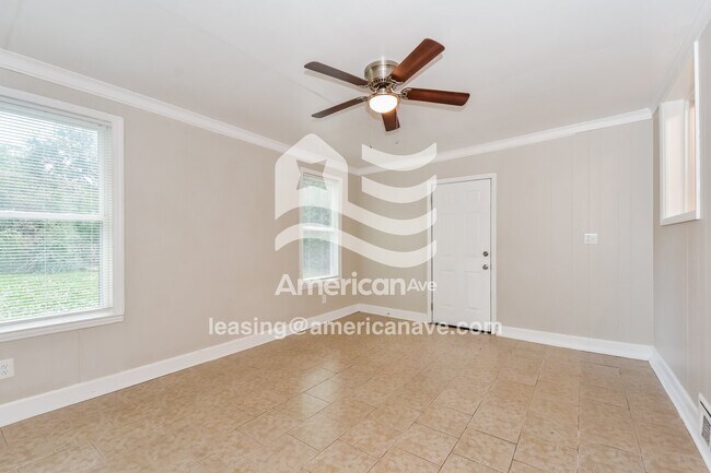 Foto del edificio - 912 Delta Dr