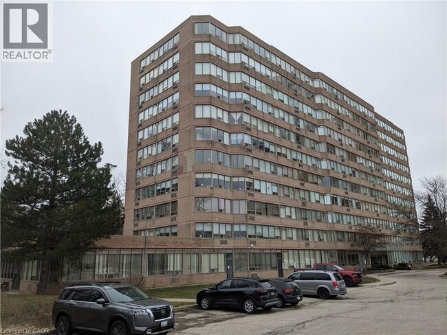 Building Photo - 3227 King St E