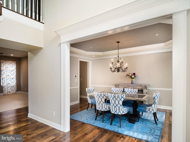 Building Photo - 3803 Woodland Dr