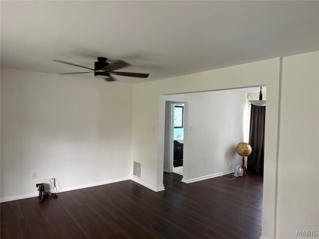Foto del edificio - 4048 Blow St