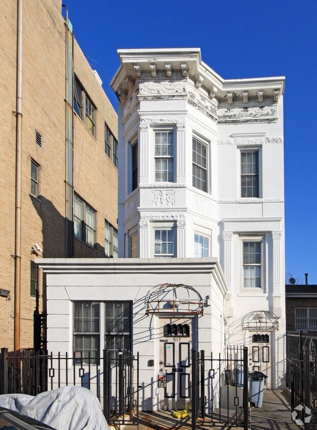 Primary Photo - 519 54th St