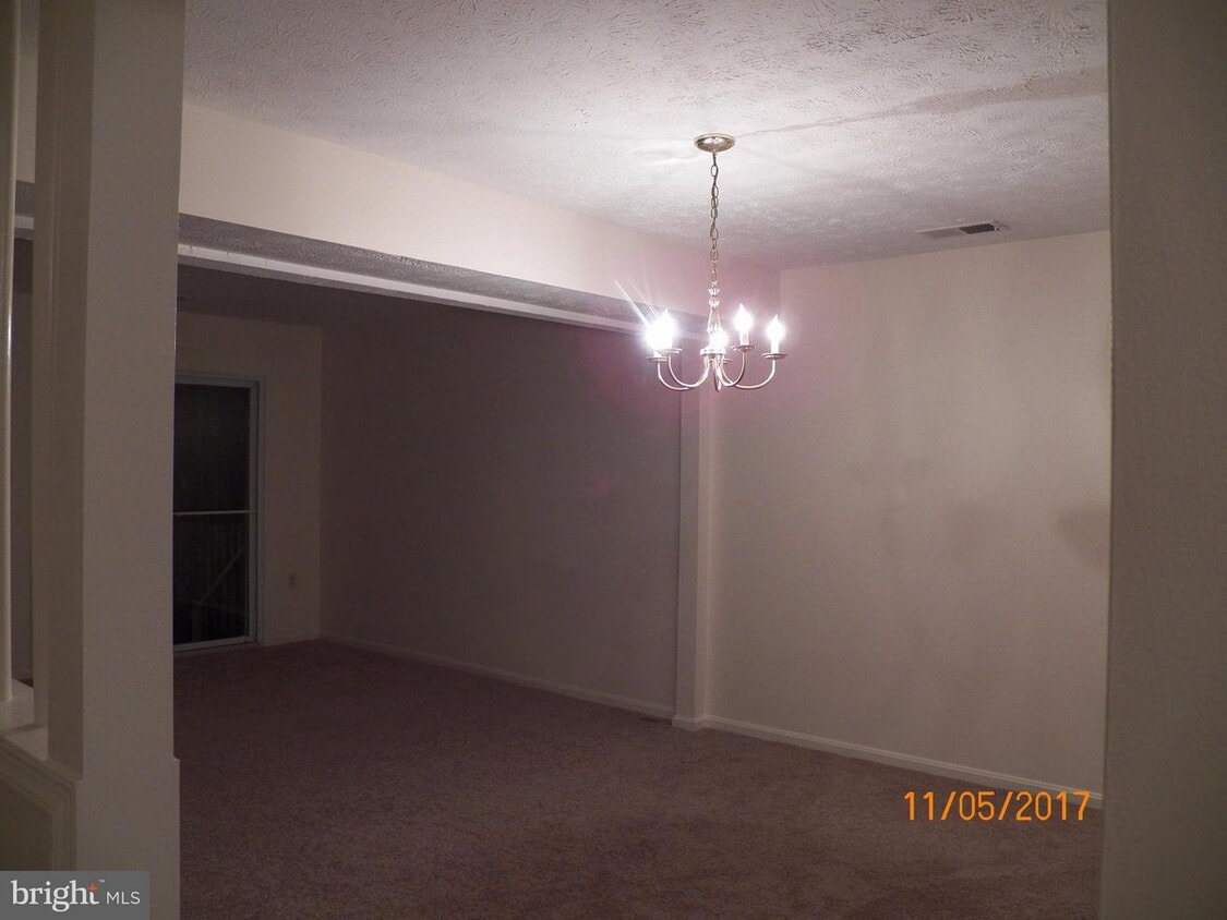 428 Surrey Club Ln, Stephens City, VA 22655 Townhome Rentals in