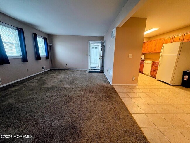 Foto del edificio - 601 Mistletoe Ave