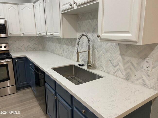 Foto del edificio - 11207 S Bannock St