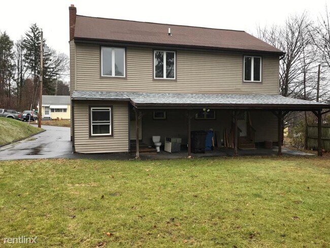 Building Photo - 4 br, 3 bath House - 58 Huber St