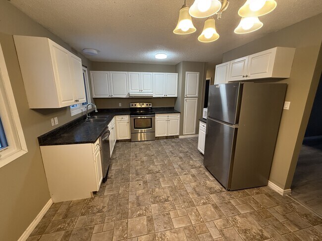 Photo du bâtiment - 607-613 13 St