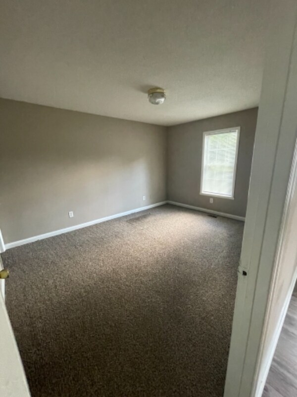 Building Photo - 317 Caswell St