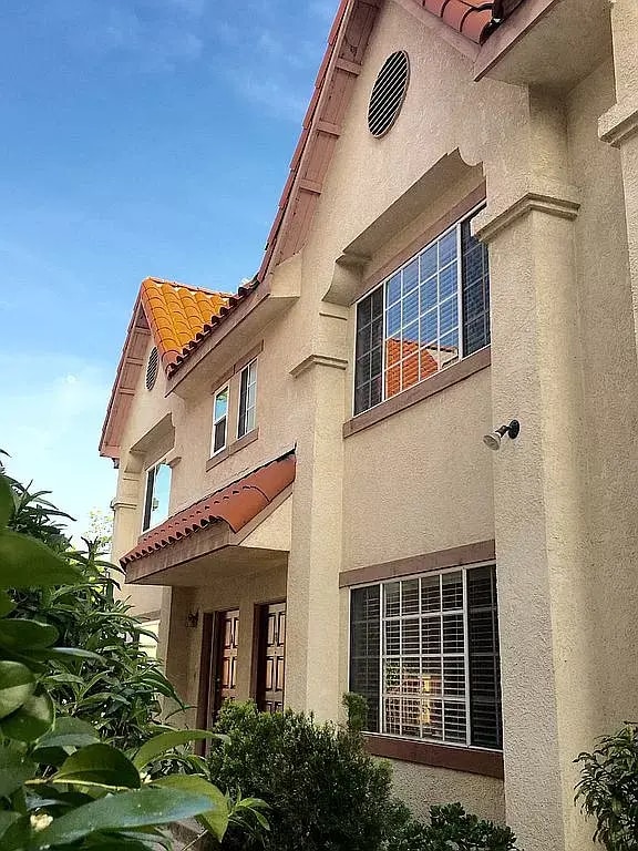 Building Photo - 7223 Lotus Ave
