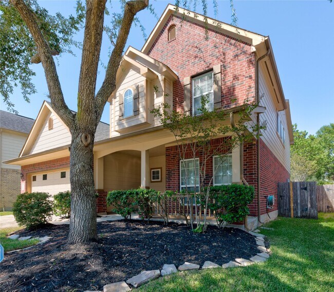 Foto del edificio - 4323 Wellington Grove Ln