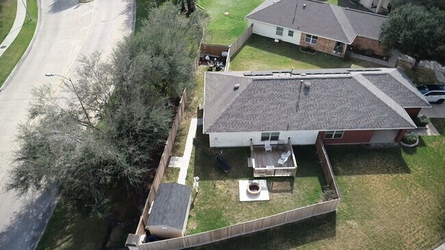 Foto del edificio - 19115 Saddleville Mills Ln
