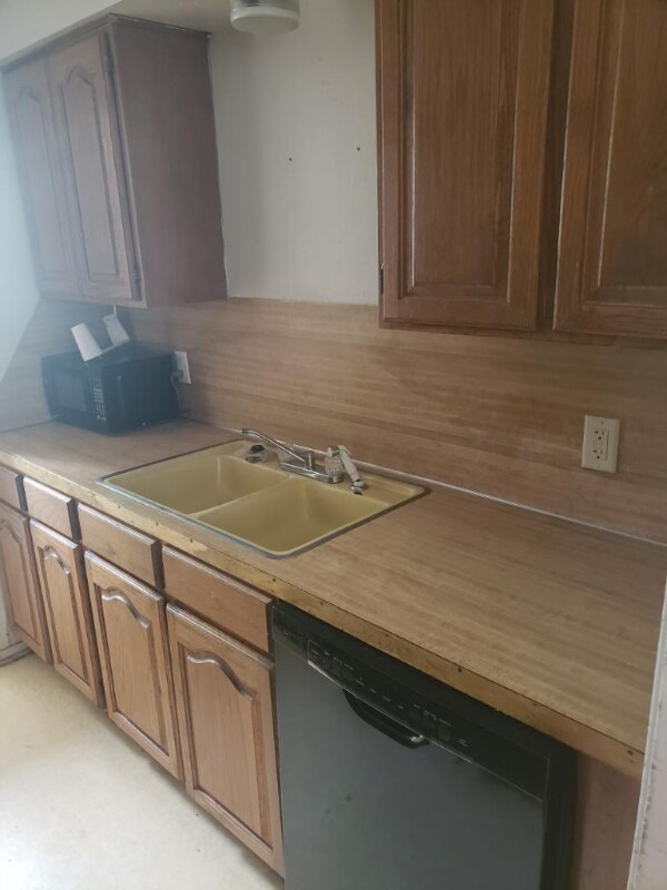 Foto del edificio - 1008 W 2nd St