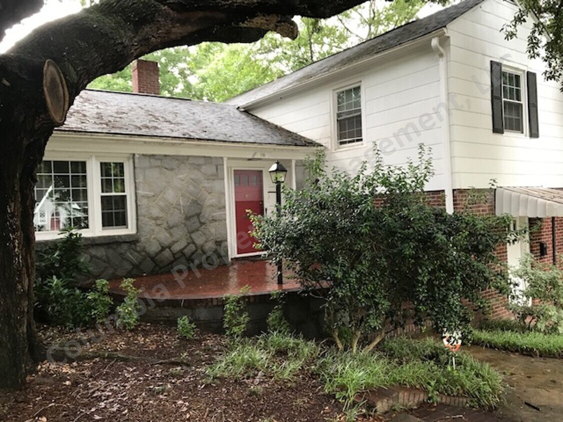 Primary Photo - 110 S Pickens St