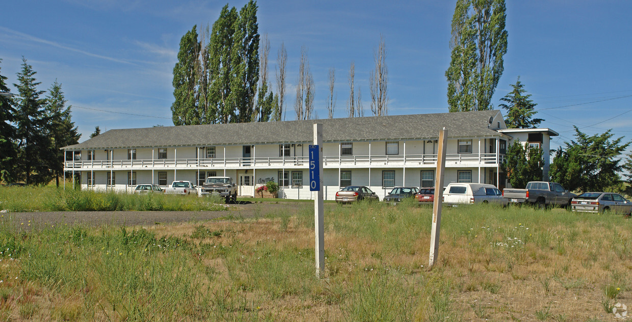 Primary Photo - 1510 S Spotted Rd