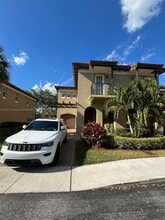 Building Photo - 6965 Julia Gardens Dr