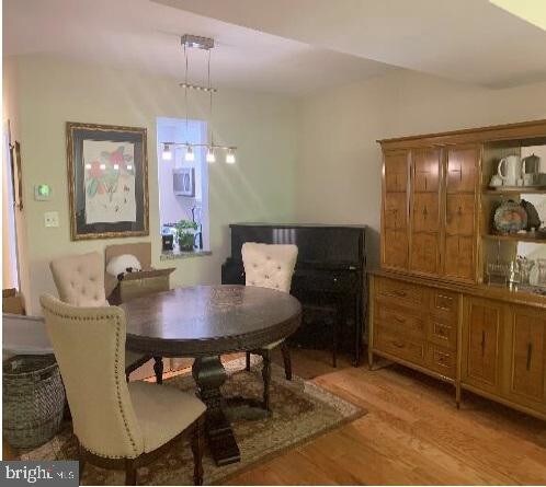 Foto del edificio - 36 Olmstead Green Ct