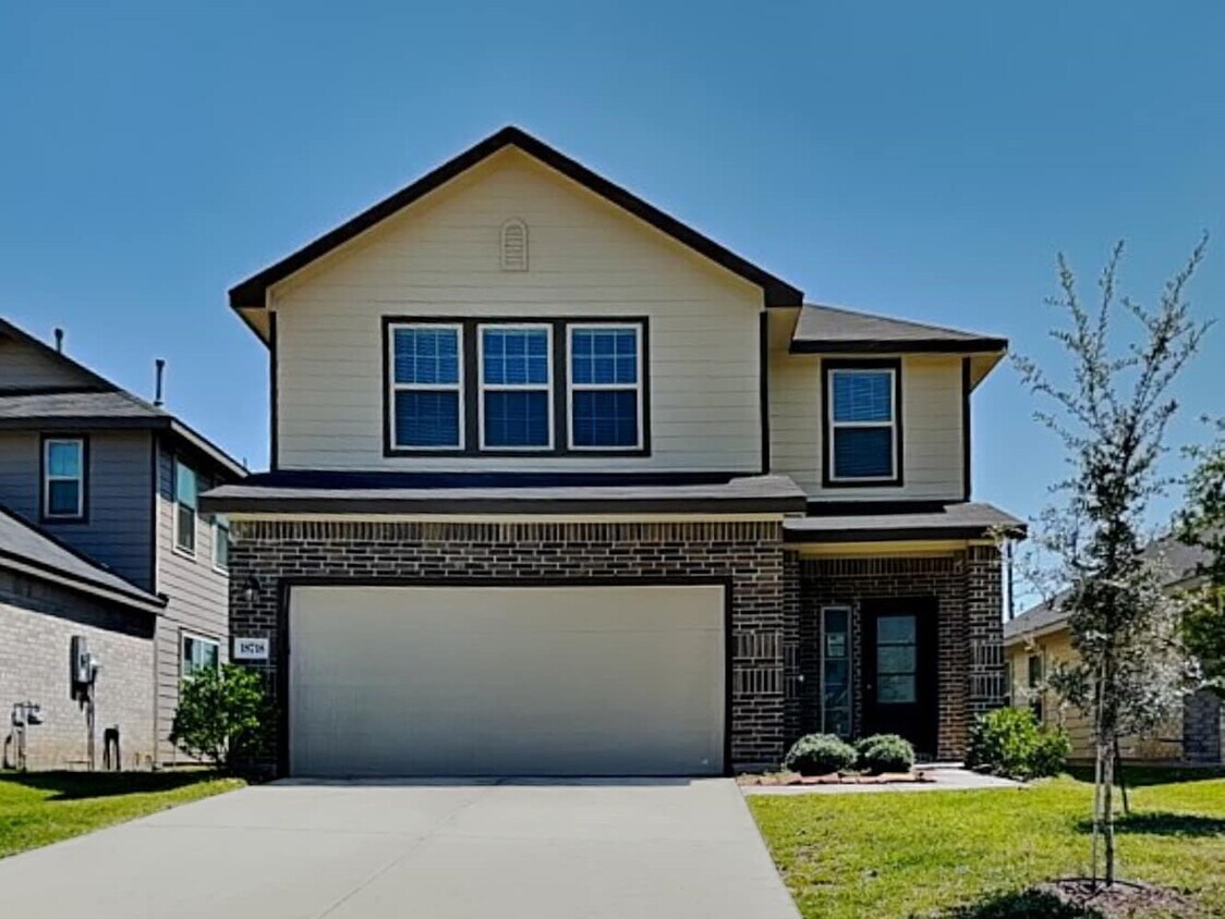 Foto principal - 18718 Charter Elm Dr