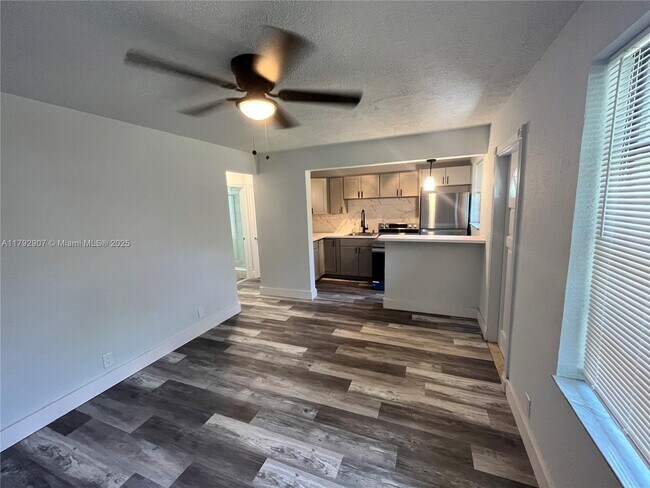 Foto del edificio - 1610 S 19th Ave