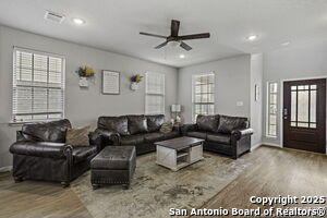 Building Photo - 5106 Village Pk