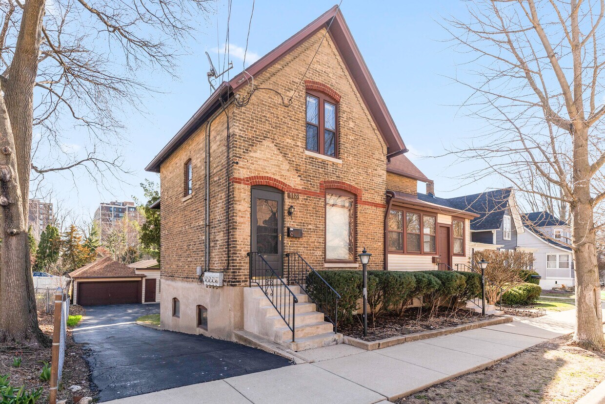 Foto principal - 113 Elm St