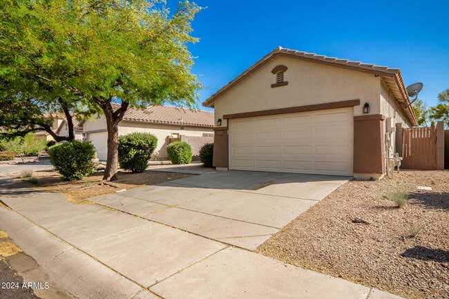 Building Photo - 40620 N Key Ln