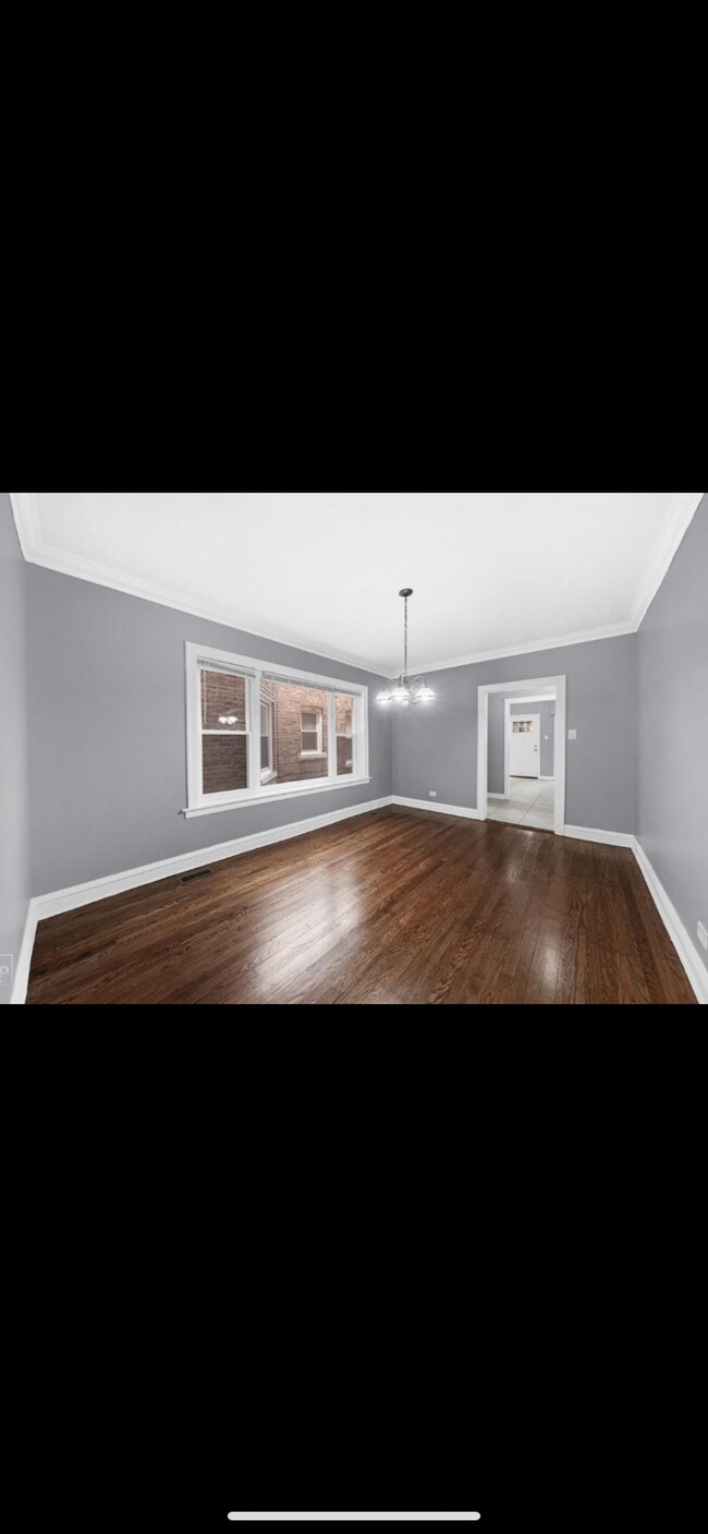 Building Photo - 7821 S Winchester Ave