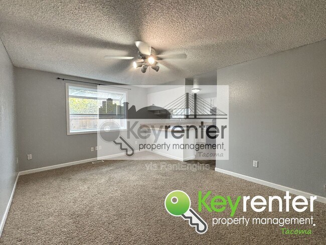 Foto del edificio - 9315 E B St