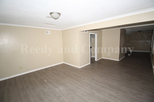 Building Photo - 1703 Goodhaven Dr