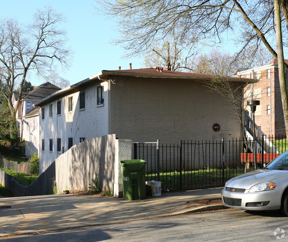 Building Photo - 497 NE Boulevard Pl