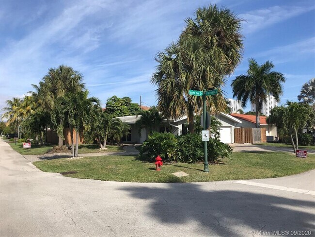 Building Photo - 1856 W Terra Mar Dr