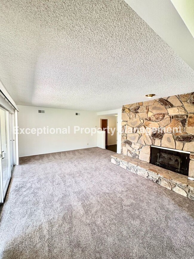Foto del edificio - Ready to move in 4 bedroom 3 bath home