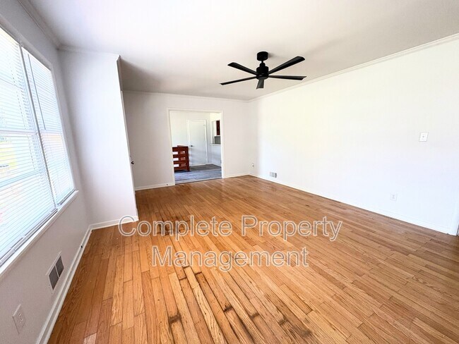 Foto del edificio - 2641 1st St NE