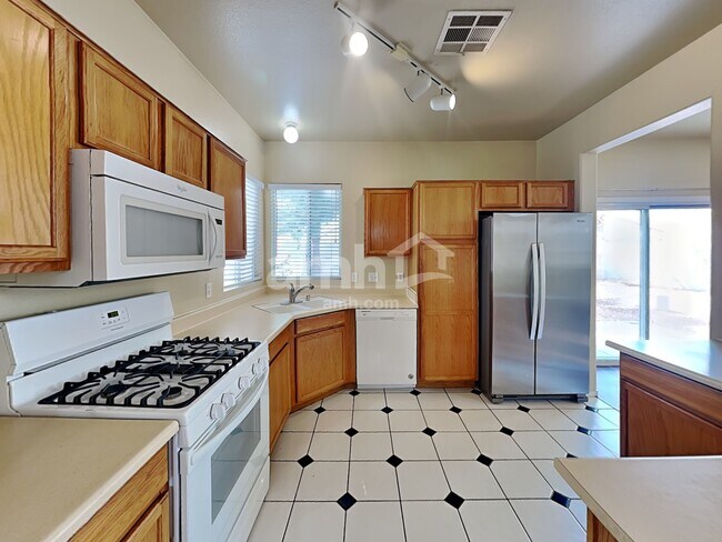 Building Photo - 9379 Coral Berry Street