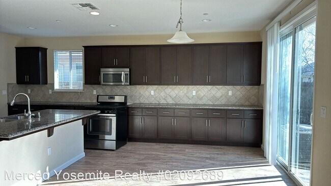 Foto del edificio - 3 br, 2 bath House - 4981 Webber