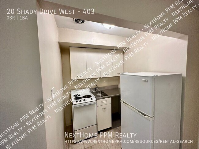 Foto del edificio - 20 Shady Dr W