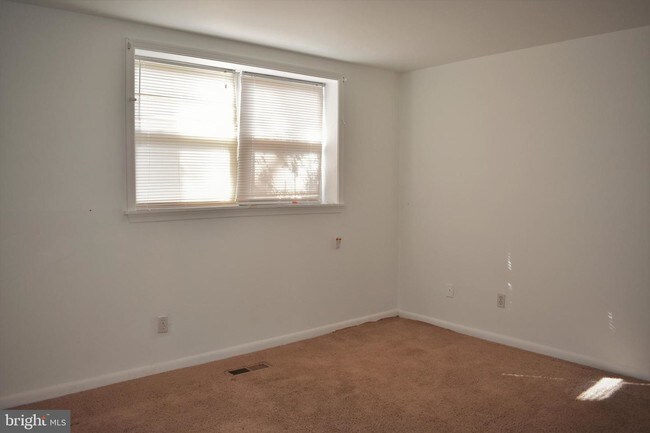 Building Photo - 3712 Mayberry Ave