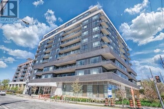 Building Photo - 2800 Keele St