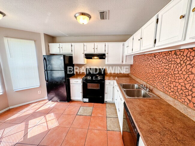 Building Photo - 7821 Farnsworth Ct